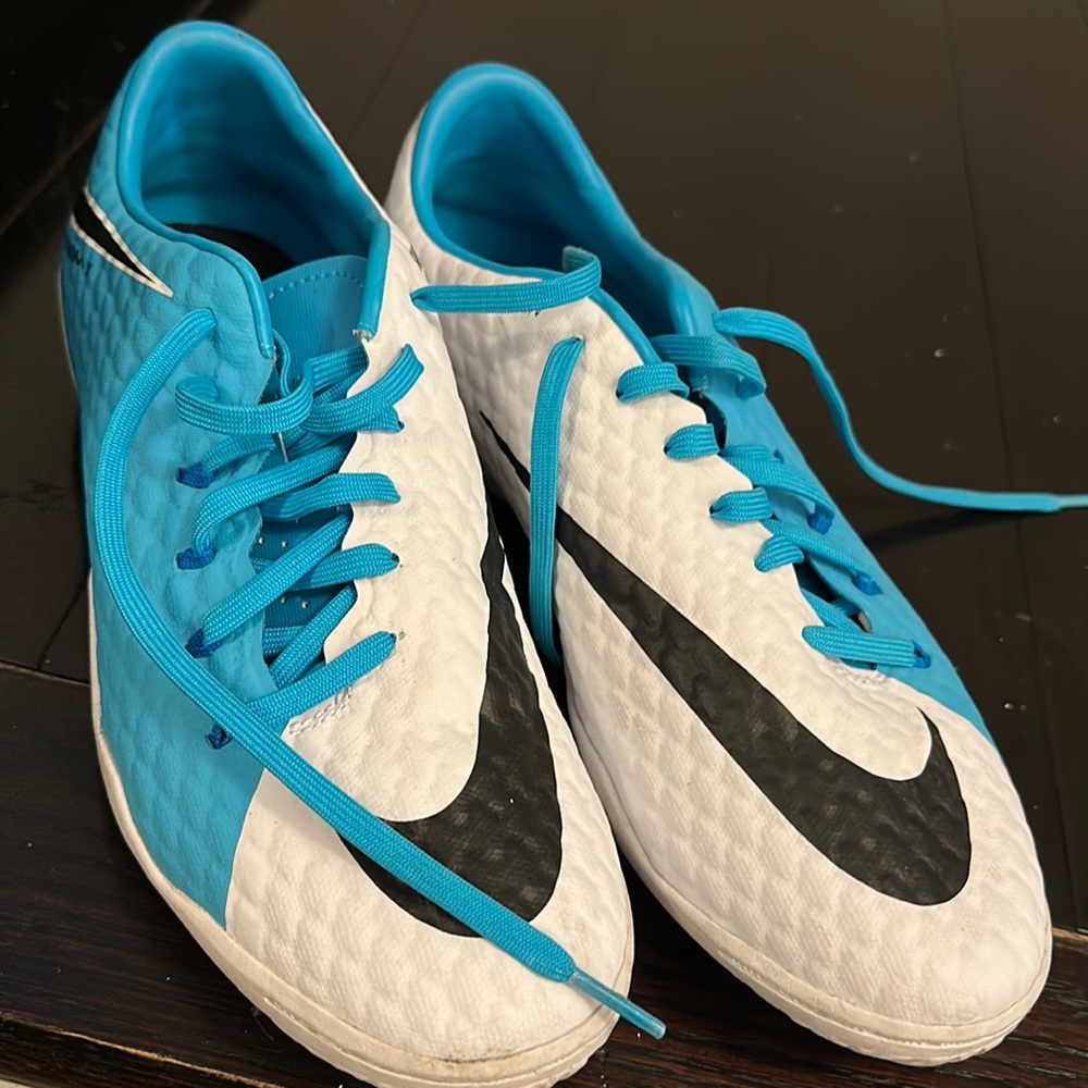 Nike skin Hypervenom x Sneakers